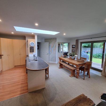Wanaka Comfort - That Wanaka Tree Екстер'єр фото