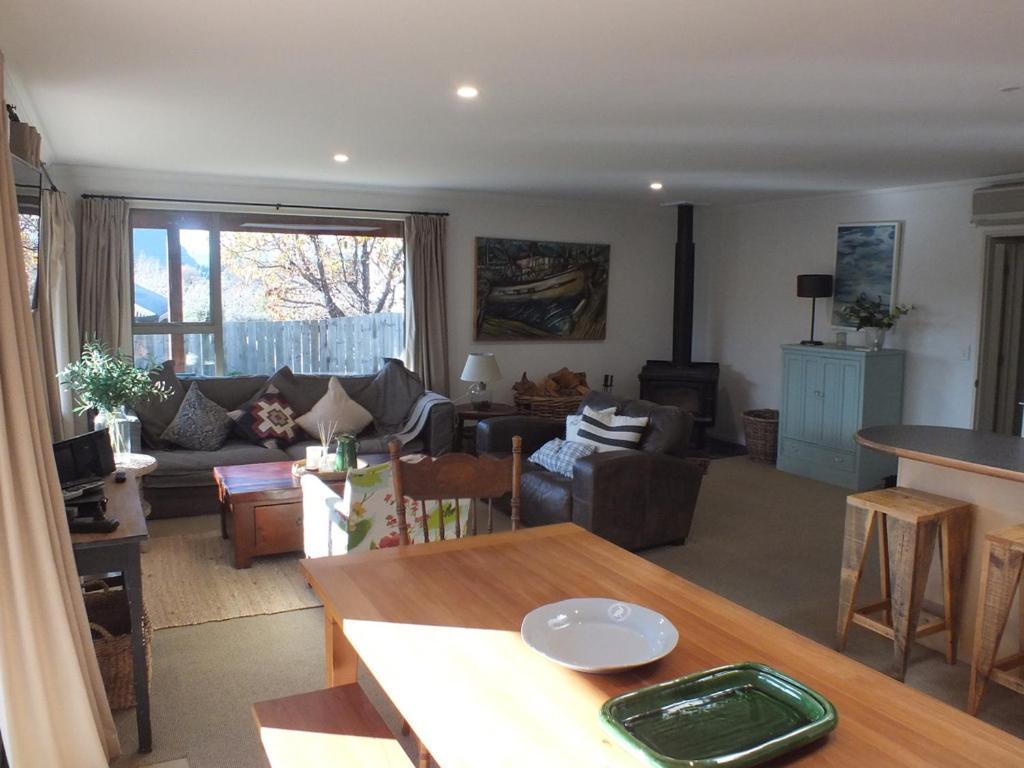 Wanaka Comfort - That Wanaka Tree Екстер'єр фото